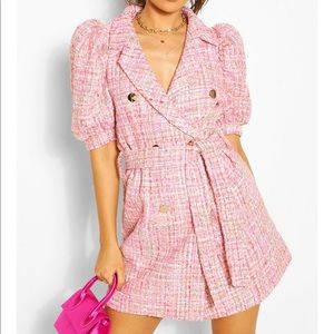 NOT4SALE looking for this BOOHOO DRESS 👗